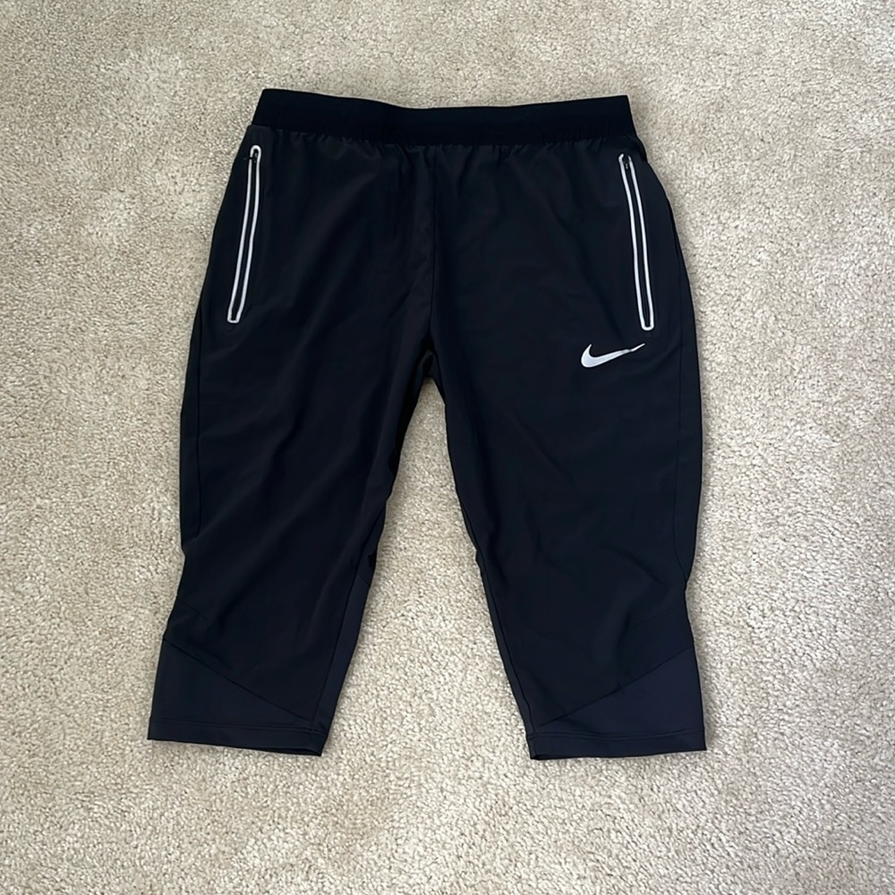 NIKE DRI-FIT RUNNING pants with drawstring and pockets
